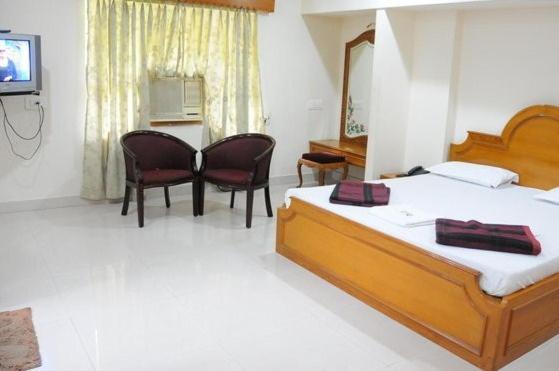 Lloyds Guest House, North Boag Road, T. Nagar Madrás Exterior foto