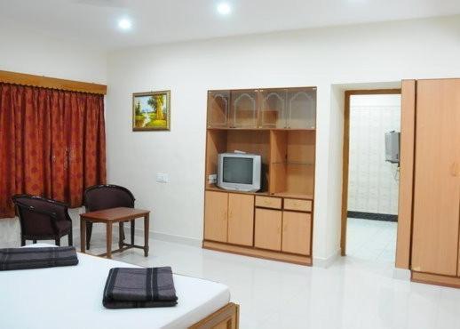 Lloyds Guest House, North Boag Road, T. Nagar Madrás Exterior foto